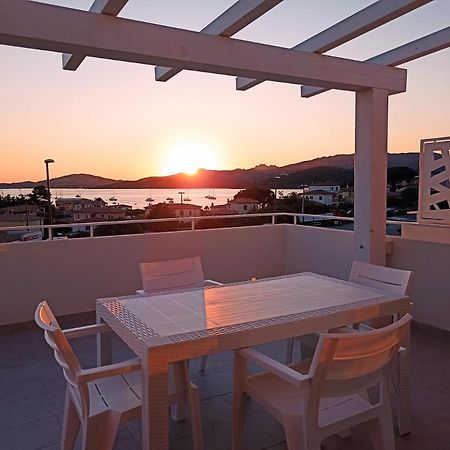 Welcomely - White Terrace - Condominio Acqualife Канниджионе Экстерьер фото